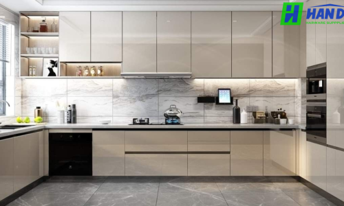 Có Nên Làm Tủ Bếp Acrylic Cho Gia Đình Không?