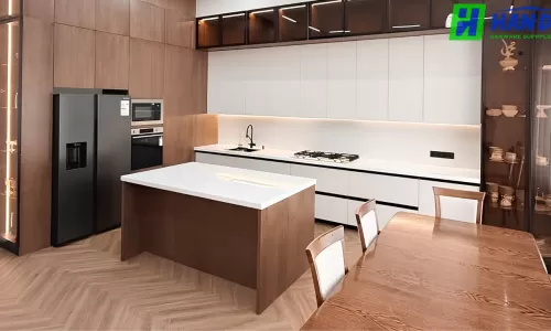 Dự án tủ bếp: Thi công tủ bếp gỗ hiện đại cho căn hộ anh Nam