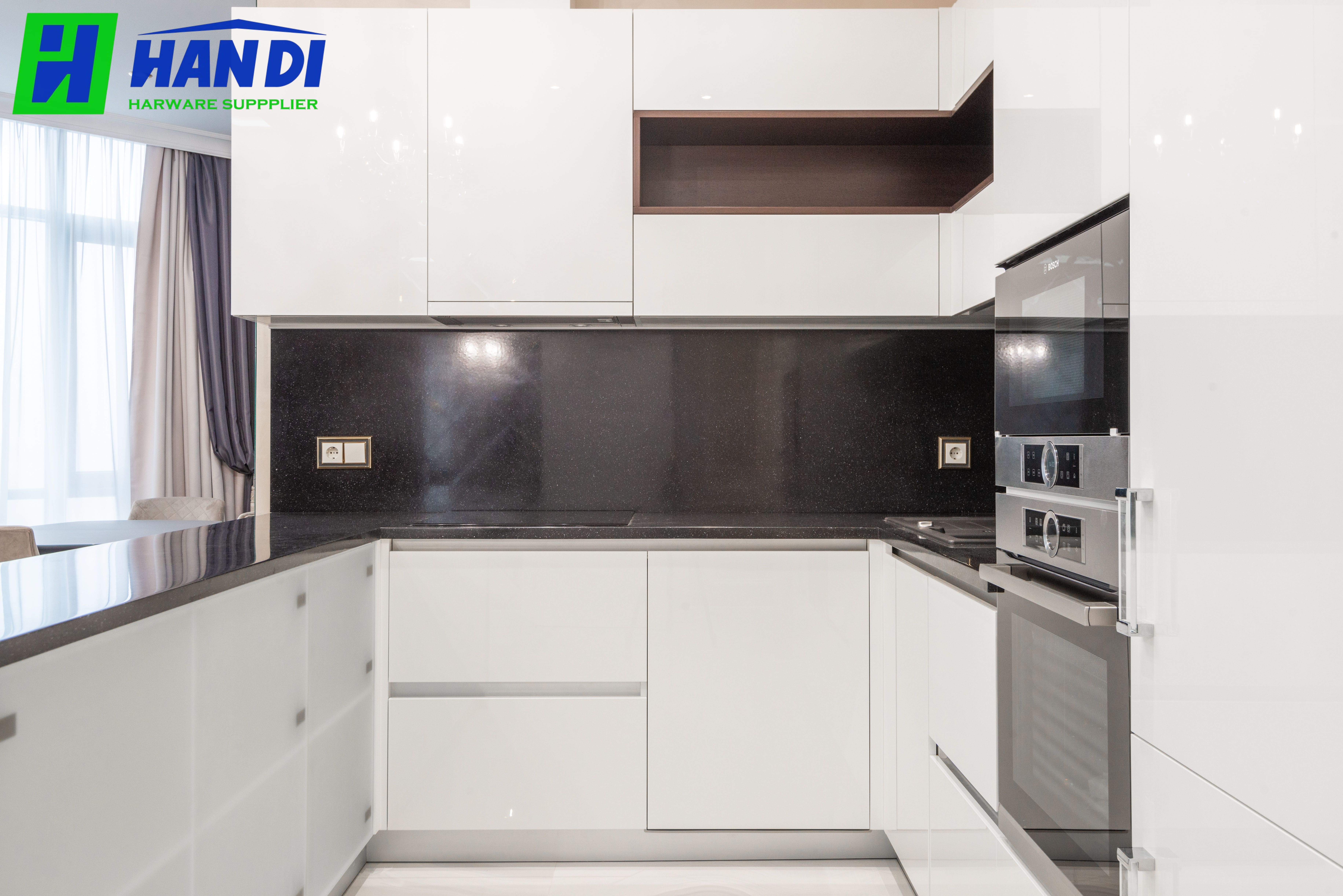 Bếp Tủ Bếp Nhựa - CÔNG TY TNHH CUNG ỨNG NỘI THẤT HÂN DI