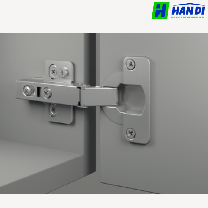 Bản lề Metalla 95 độ trùm ngoài HAFELE 311.81.504