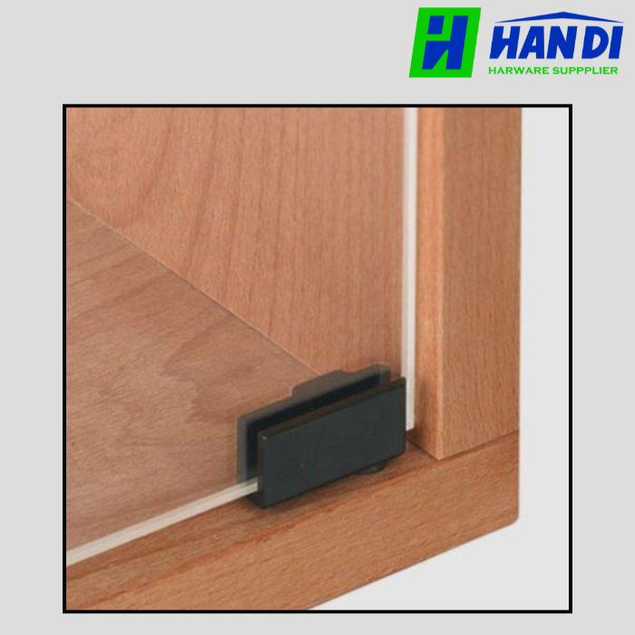 Bản lề kính 34x16mm đen HAFELE 361.69.320