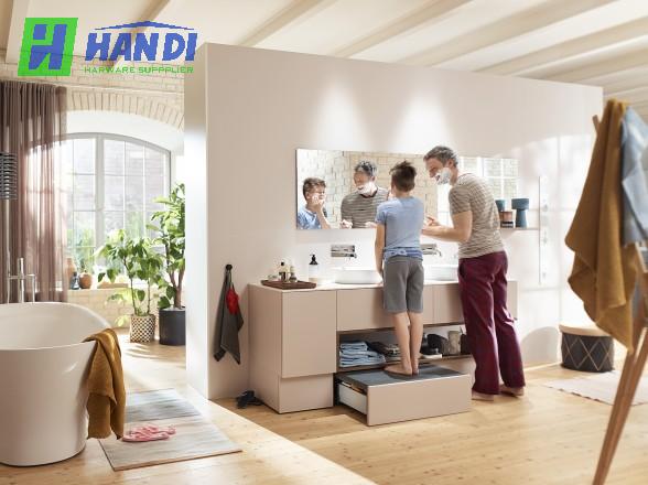 Bục thang đứng Blum SPACE STEP