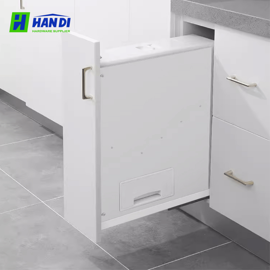 Thùng gạo gắn cánh Eurogold