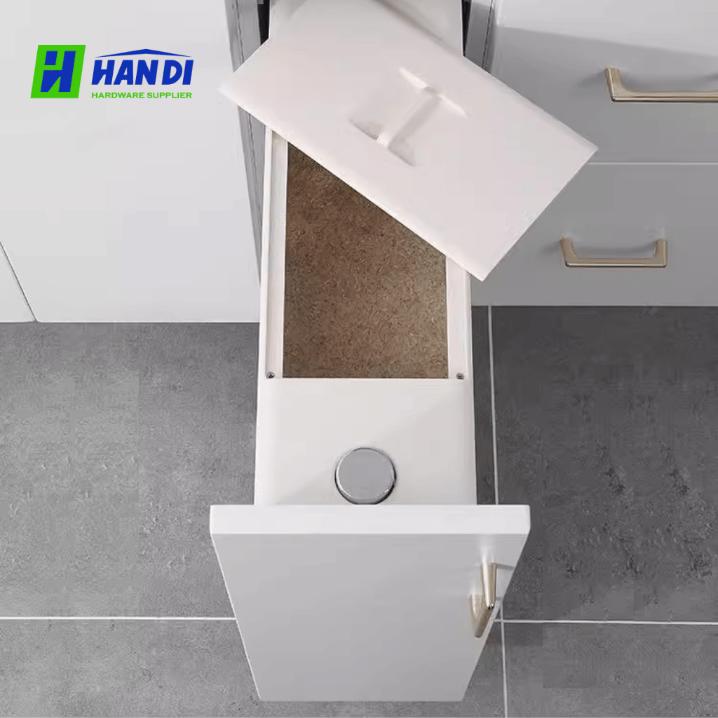 Thùng gạo gắn cánh Eurogold