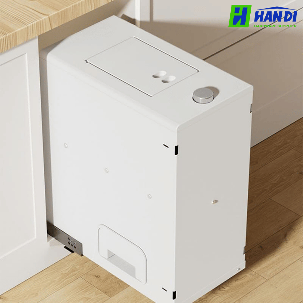 Thùng gạo gắn cánh Eurogold