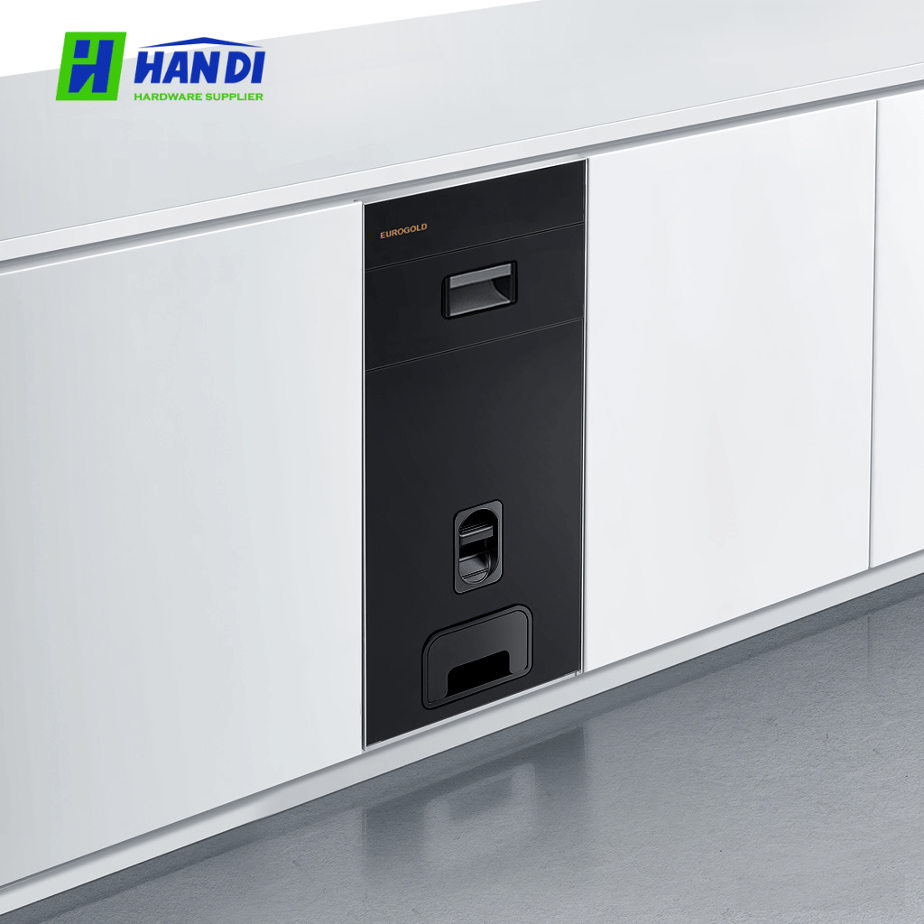 Thùng gạo gương nút nhấn Eurogold