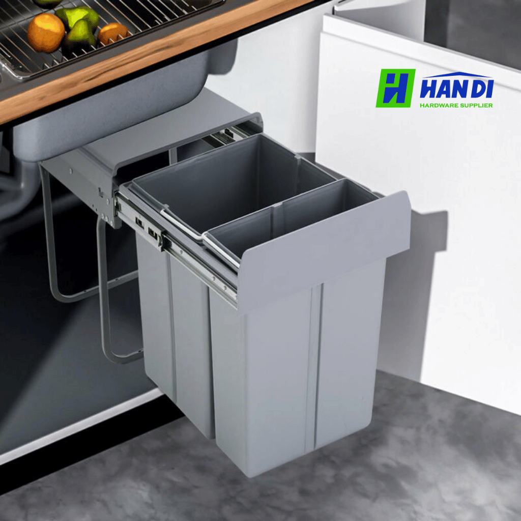 Thùng rác gắn cánh Eurogold 