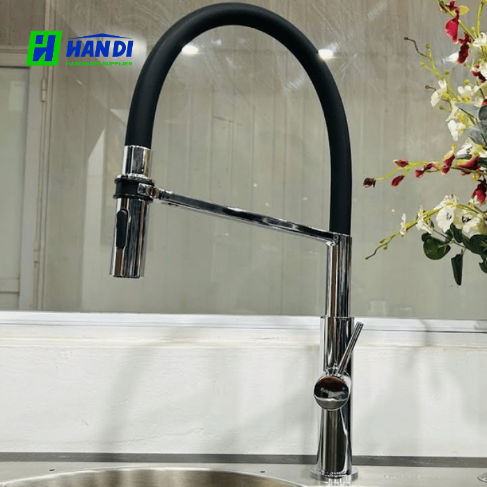 Vòi Rửa Bát Eurogold EUF528CM