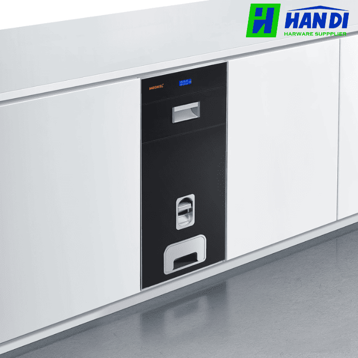 Thùng gạo điện tử mặt kính đen GARIS MR06.30BE