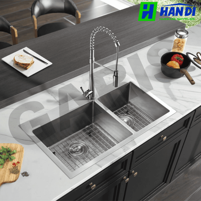 Vòi rửa cao cấp xước mờ GARIS MF04E