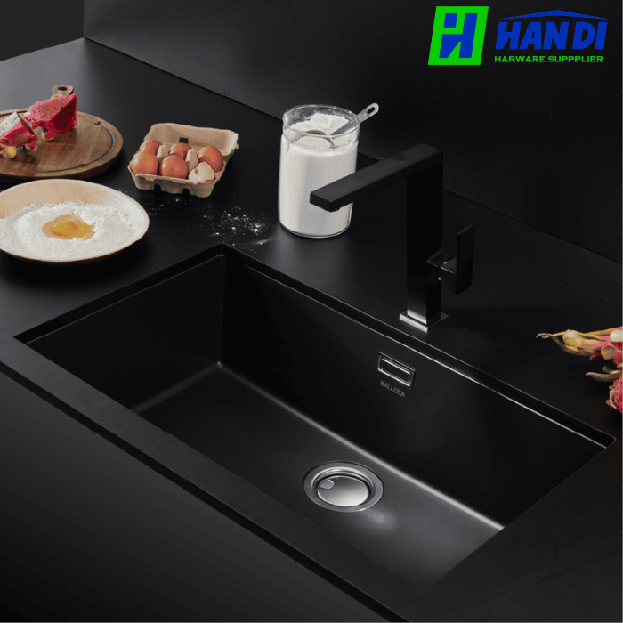 Vòi rửa chén nóng lạnh đồng thau MALLOCA K131BL