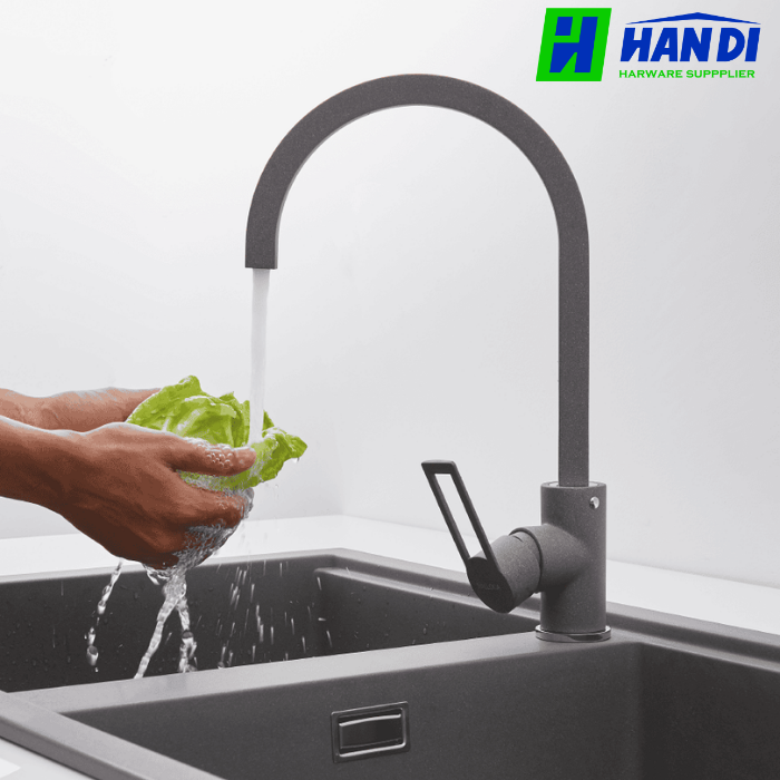 Vòi rửa chén nóng lạnh đồng thau MALLOCA MF-073