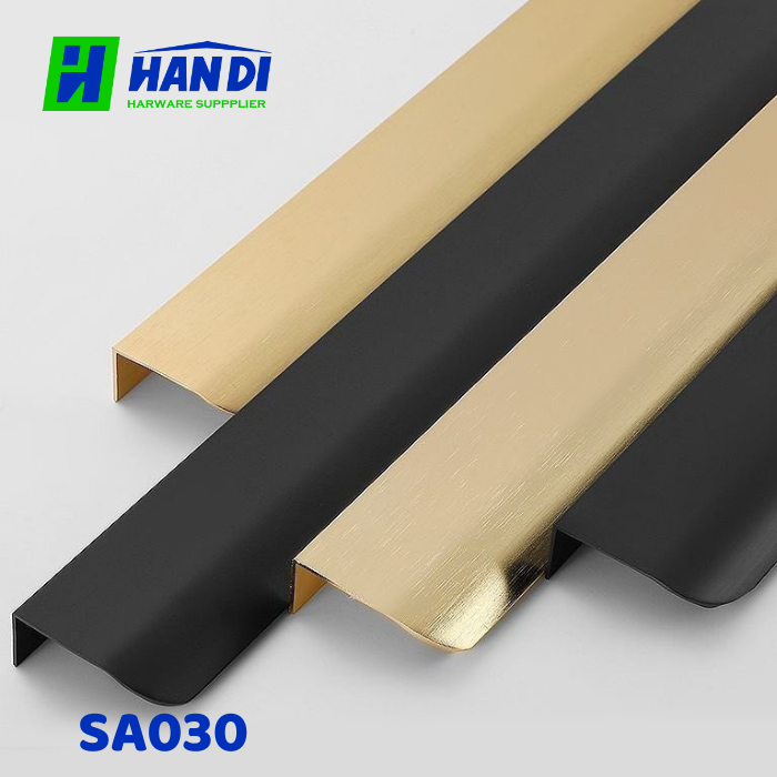 Tay nắm cửa TN SA030 Đen/Vàng Gold