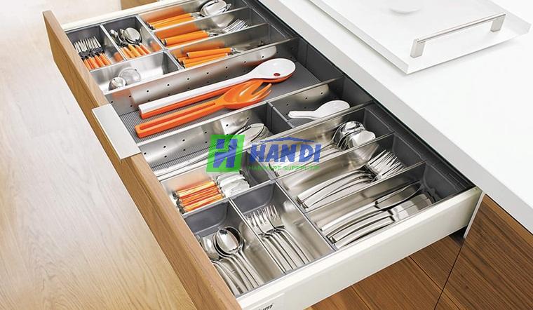 Cách bảo quản phụ kiện bếp để sử dụng lâu bền